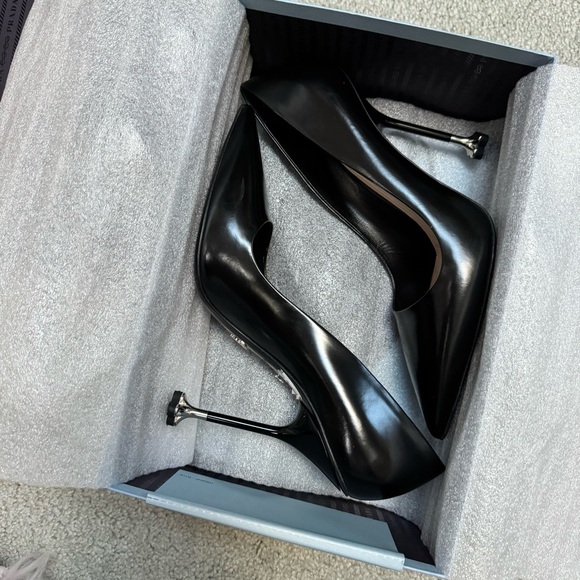 Prada Stiletto Leather Heels - Picture 2 of 9